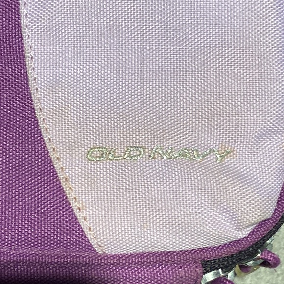 Old Navy insulated lunch box with Shoulder strap purple school or work - Picture 2 of 16